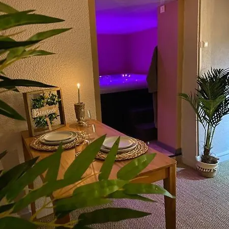 Beautiful Life Bed And דירה Mirecourt